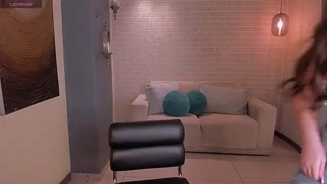 DolcieElliot online show from 01.19.26