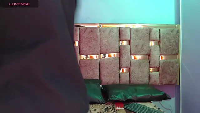 Snapshot of ling_ling24 chatting on 01.20.25 ling ling24 online show from 01.20.25