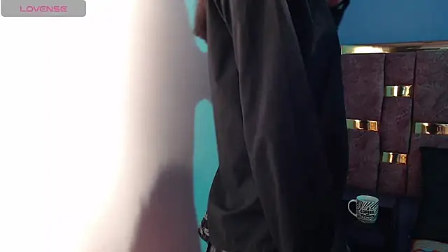 Snapshot of ling_ling24 chatting on 03.04.25 ling ling24 online show from 03.04.25