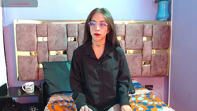 Snapshot of ling_ling24 chatting on 03.05.25 ling ling24 online show from 03.05.25