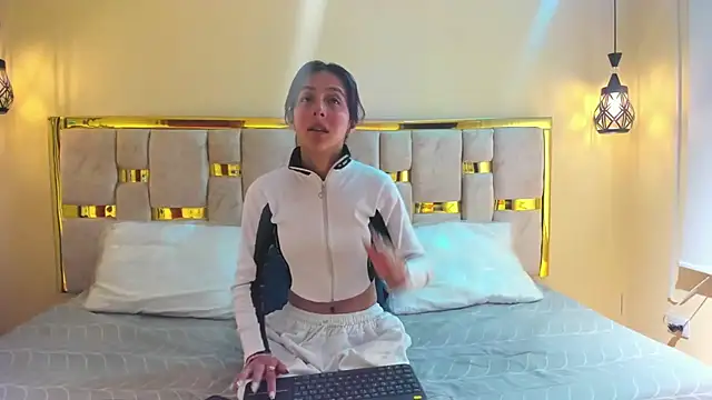 Snapshot of ling_ling24 chatting on 10.09.25 ling ling24 online show from 10.09.25