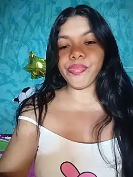 Snapshot of DIORA_Latina chatting on 06.16.26 DIORA Latina online show from 06.16.26