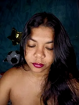 Snapshot of DIORA_Latina chatting on 07.20.26 DIORA Latina online show from 07.20.26