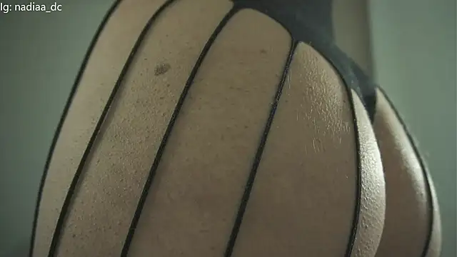 Nadiaa  online show from 11.20.25