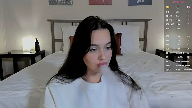  Sweetie  online show from 11.29.25