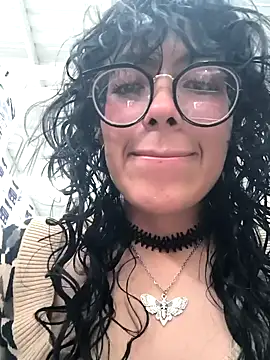 Snapshot of Fun_Everywhere chatting on 01.02.25 Fun Everywhere online show from 01.02.25