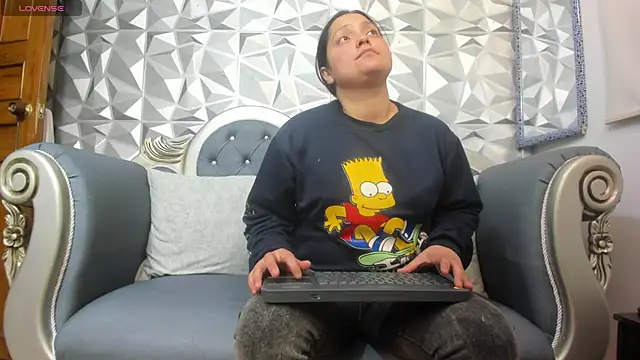 KataleyaStiward online show from 12.07.24