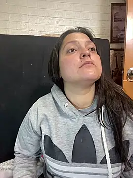 KataleyaStiward online show from 10.11.25