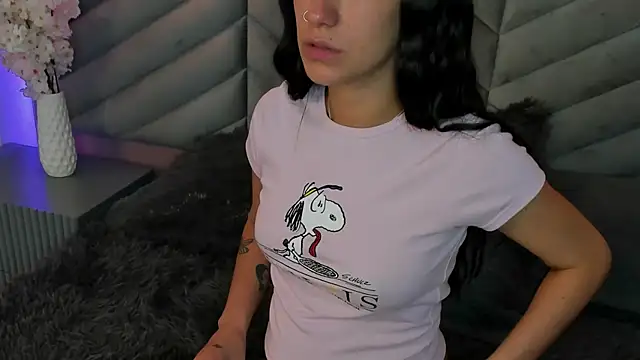 Snapshot of Ary_thompson__ chatting on 01.11.25 Ary thompson online show from 01.11.25