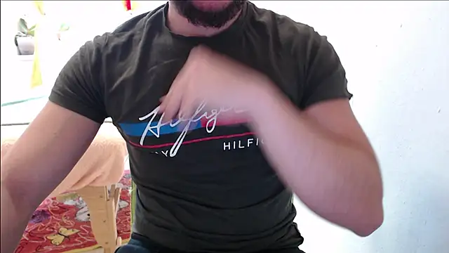 Snapshot of defuego_ chatting on 02.12.25 defuego online show from 02.12.25