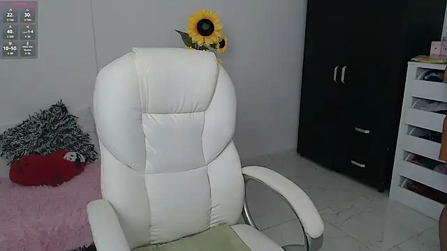 Ghada milf online show from 12.23.24