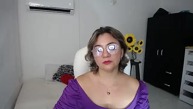 Ghada milf online show from 03.23.25