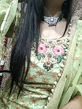 Snapshot of Aradhya-Sharma chatting on 02.16.25 Aradhya-Sharma online show from 02.16.25