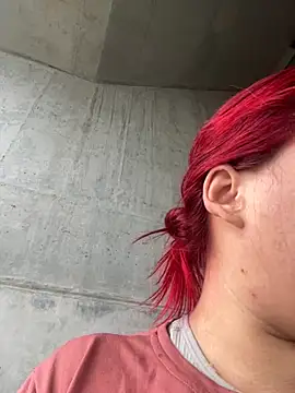 MiaLujan  online show from 11.29.25