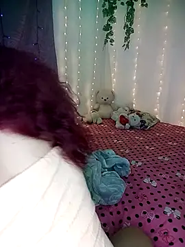 emma-19- online show from 05.02.26