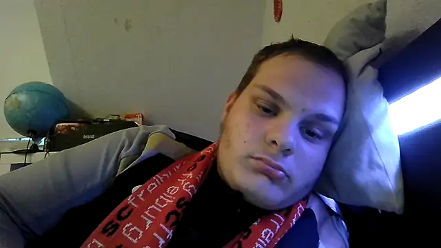 Nicolasjlhkjzl online show from 05.13.26