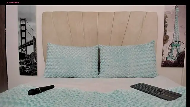 MartinaWestt online show from 01.16.25