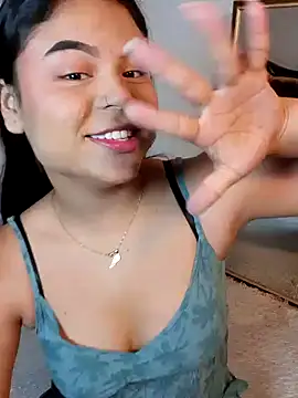 Cleo hills online show from 01.24.25