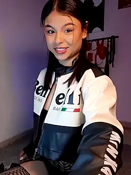 Snapshot of Cleo_hills chatting on 05.03.26 Cleo hills online show from 05.03.26