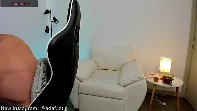 dafboy1 online show from 03.16.26