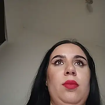 AdelinaJude online show from 11.11.25