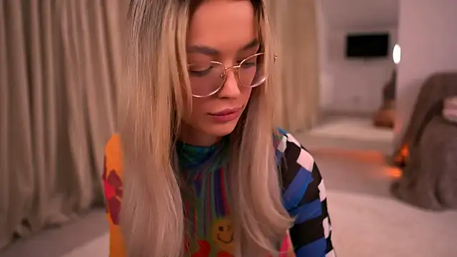 KylieJoyce online show from 05.30.26