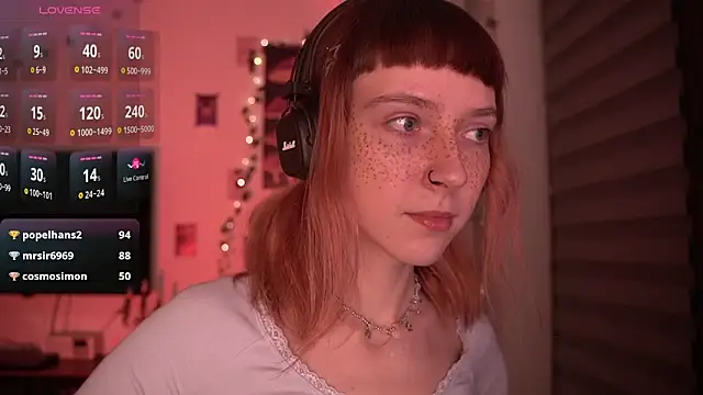 Snapshot of juliapie chatting on 12.11.24 juliapie online show from 12.11.24