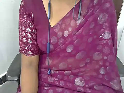 Snapshot of shila20 chatting on 01.12.25 shila20 online show from 01.12.25