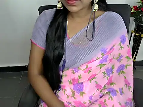 Snapshot of shila20 chatting on 01.26.25 shila20 online show from 01.26.25