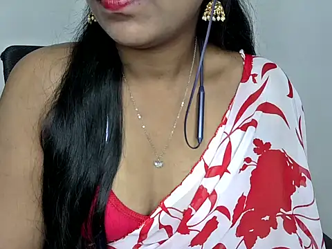 Snapshot of shila20 chatting on 02.02.25 shila20 online show from 02.02.25