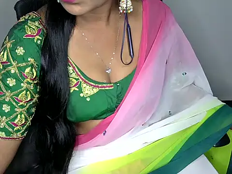 Snapshot of shila20 chatting on 02.05.25 shila20 online show from 02.05.25