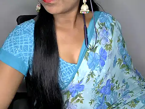 Snapshot of shila20 chatting on 02.07.25 shila20 online show from 02.07.25