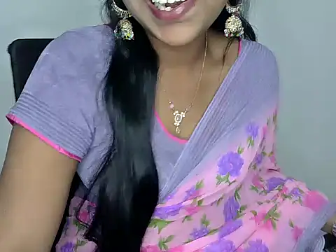 Snapshot of shila20 chatting on 02.23.25 shila20 online show from 02.23.25