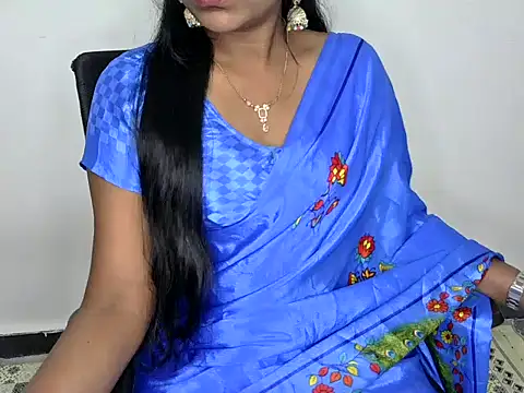 Snapshot of shila20 chatting on 02.25.25 shila20 online show from 02.25.25
