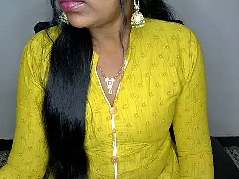 Snapshot of shila20 chatting on 03.01.25 shila20 online show from 03.01.25