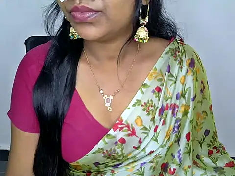 Snapshot of shila20 chatting on 03.14.25 shila20 online show from 03.14.25