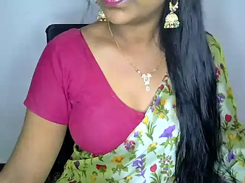 Snapshot of shila20 chatting on 03.16.25 shila20 online show from 03.16.25