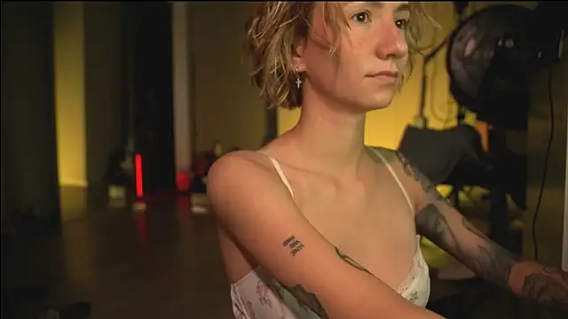 Arianna Richi online show from 03.02.25