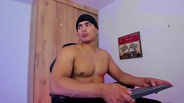 JamesGraay online show from 12.03.24