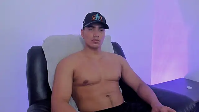 JamesGraay online show from 02.26.25