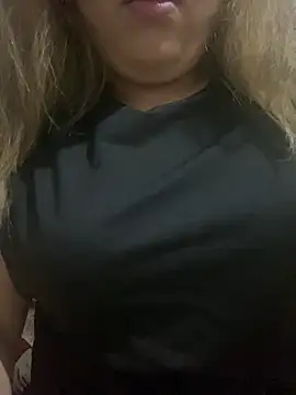 yassminsexy22 online show from 01.31.26