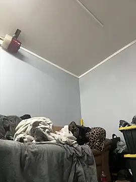 UtopianMisfit1 online show from 04.08.26