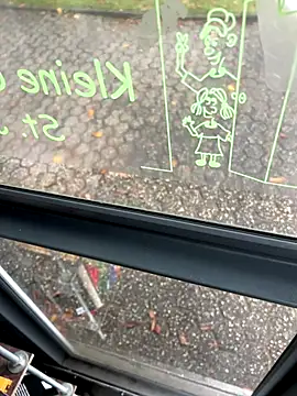 Snapshot of Michaela1222 chatting on 09.09.25 Michaela1222 online show from 09.09.25