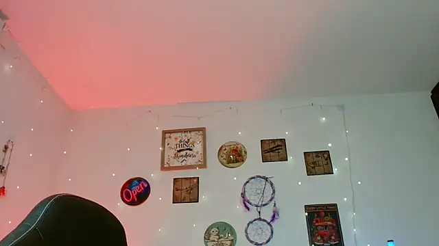 catalinamommyx online show from 11.15.25