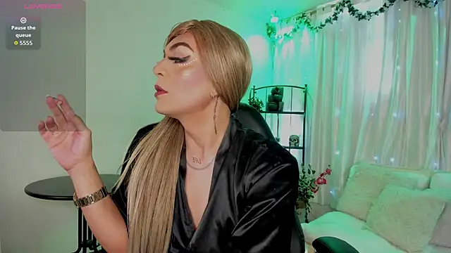 karol elegance  online show from 07.16.26