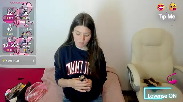 Tesa cute online show from 09.29.25