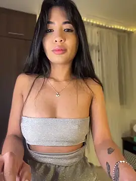 lina pink online show from 04.21.26