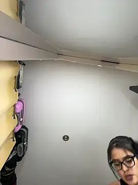 Karla-sexy01 online show from 01.15.25