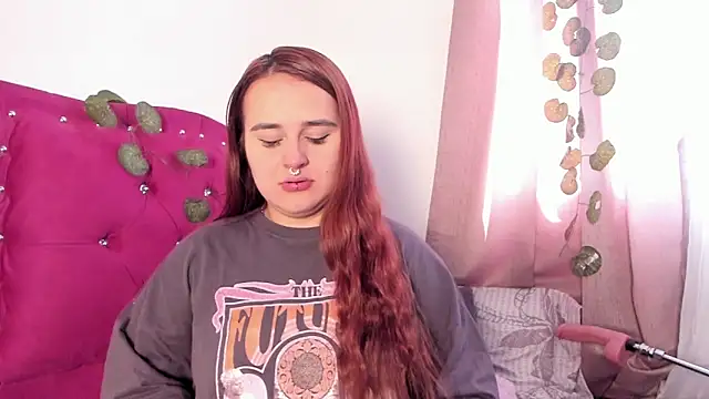 evy orange1 online show from 12.13.24