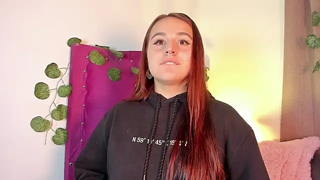 evy orange1 online show from 01.19.25